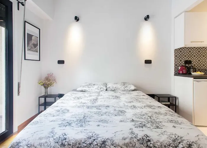 Newly Renovated Studio Downtown Athens!, Ελλάδα