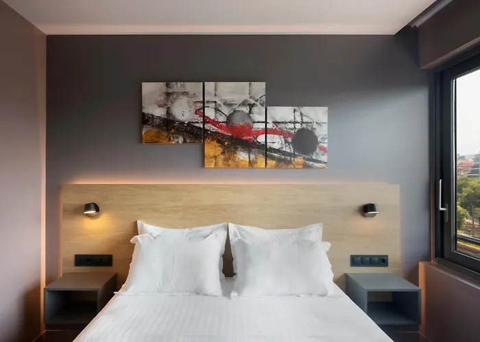 City Lights Athens By Yha, Grecia