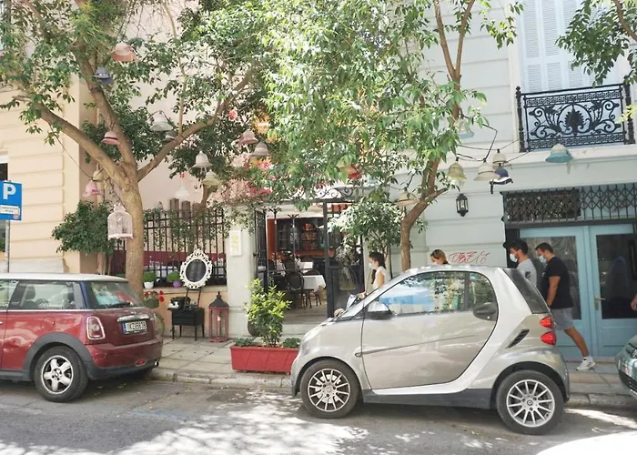 A Few Steps Away From Syntagma And Plaka By Athenian Homes, Greece
