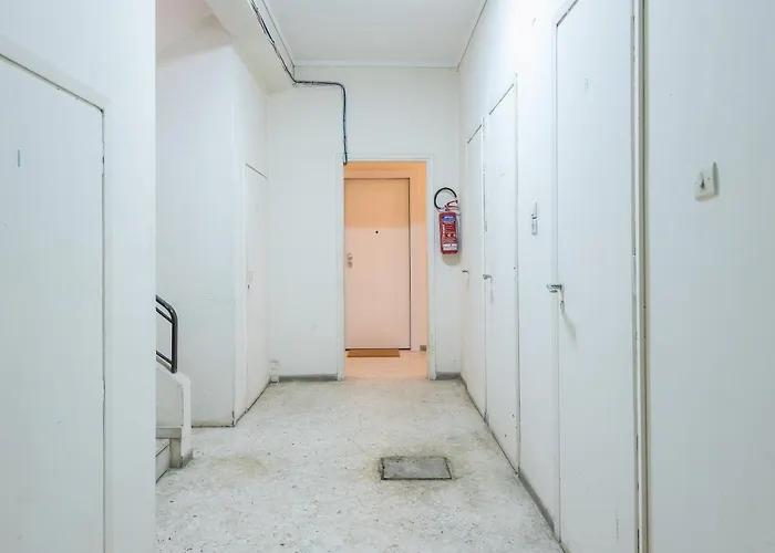 Apartment At Megaro Mousikis St Semi Basement 1Bed 2 Pers By Mps Αθήνα, Ελλάδα
