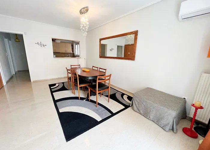 Peaceful Apartment By Flisvos Marina By Athenian Homes, Ελλάδα