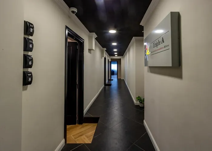 Triple A - Between 3 Squares - Monastiraki & Syntagma & Psiry - Free Parking! Athen, Griechenland