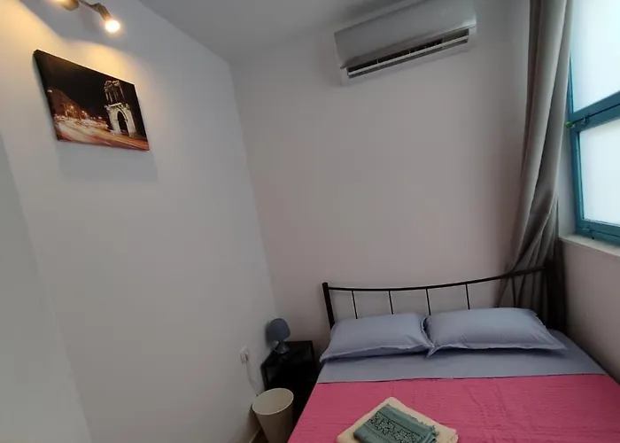 Apartament Pure Urban Acropolis Metro Petralona Ateny, Grecja