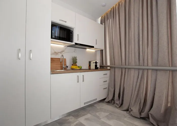 Iconic Athens Suites, Ελλάδα
