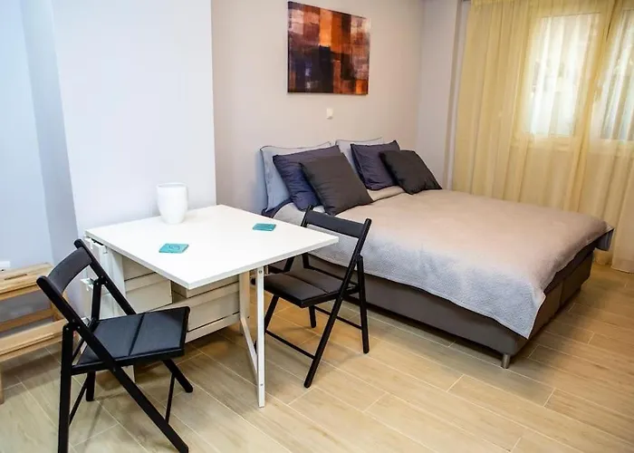 Studio Apartment With All Amenities In Kolonaki Atene, Grecia
