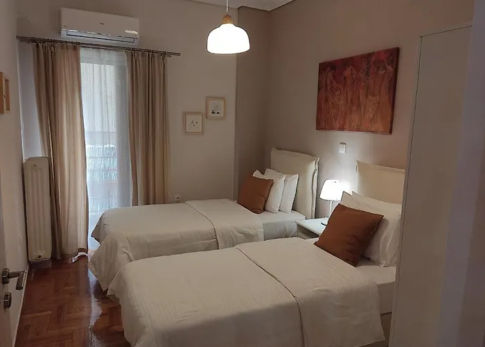 Central & Comfortable, 70M² Apt In Neos Kosmos Athens, Greece