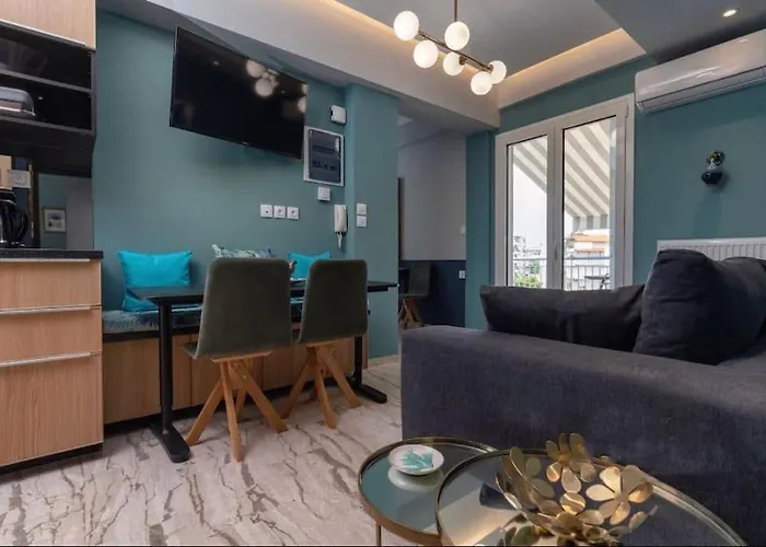 Artistic Apt In Vibrant Gazi With Large Terrace By Ghh Athen, Griechenland