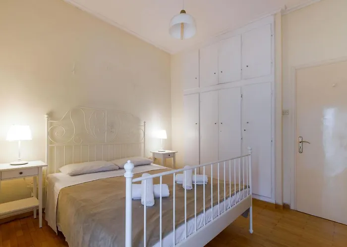 Beautiful 2Bd Apartment Near Historic Center Of Atene, Grecia