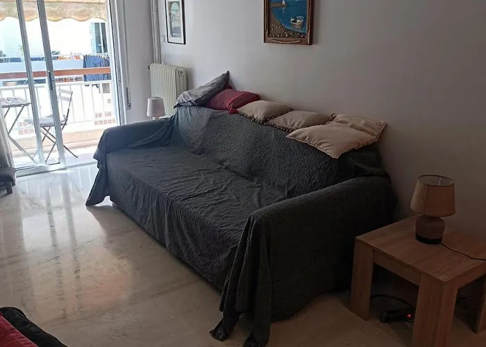 George'S Apartment In "Pedion Areos" Area Αθήνα, Ελλάδα