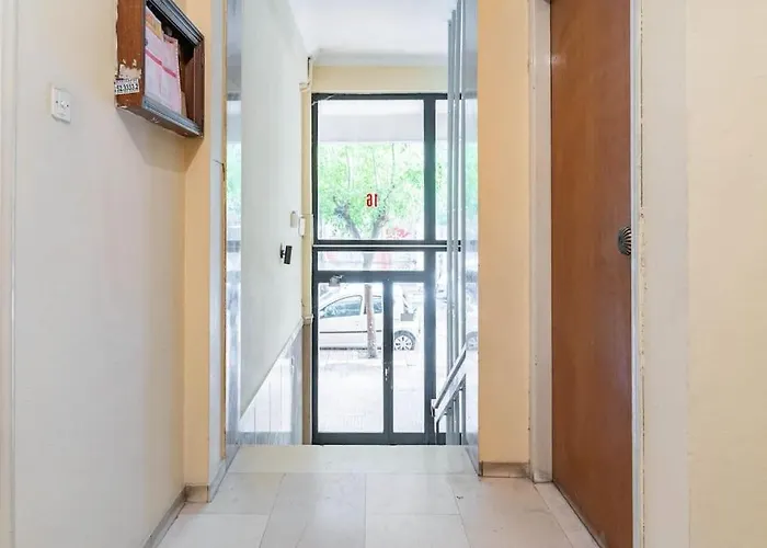 Stylish&central apt near Acropolis - Avdi square Atene, Grecia