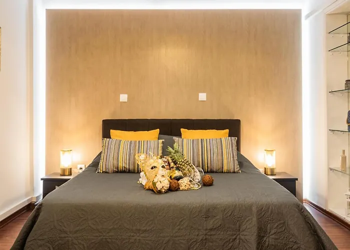 Beautiful City Rooms Close To Acropolis Athens, Greece