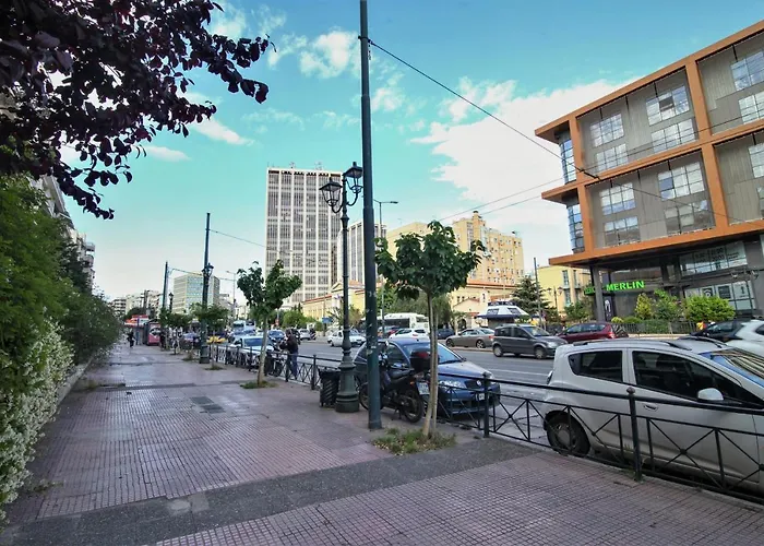 Best Neighbourhood Apartment In Athens Near Metro Station & Hospitals, Ελλάδα