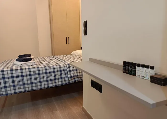 Apartment Dipla Atenas, Grecia