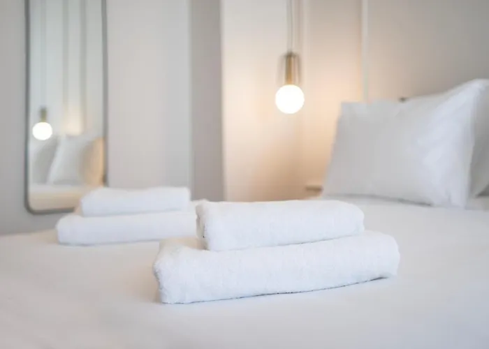 Mythodea Athens Suites, Griekenland