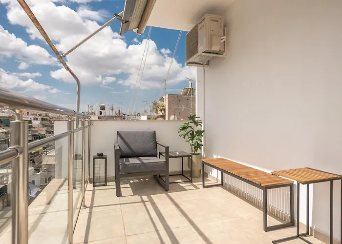 Athens Del Sol Suite, Grecja