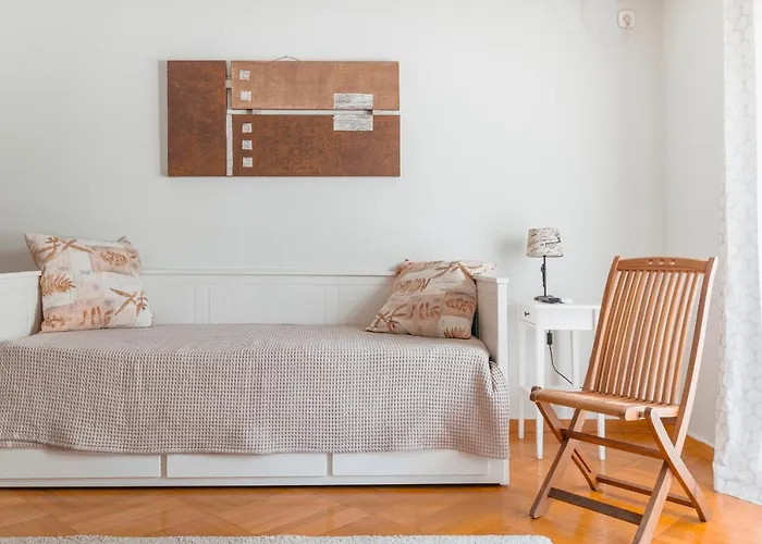 Comfortable 2 Bd Apartment Close To Athens Archeological Museum, Grecia