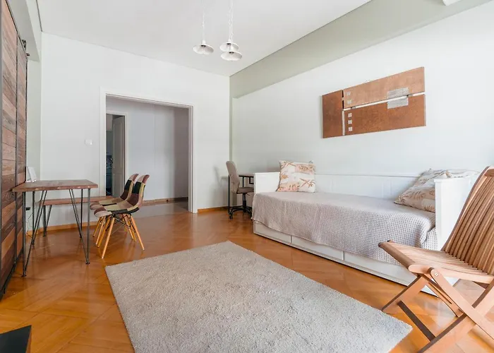 Comfortable 2 Bd Apartment Close To Athens Archeological Museum, Grecia