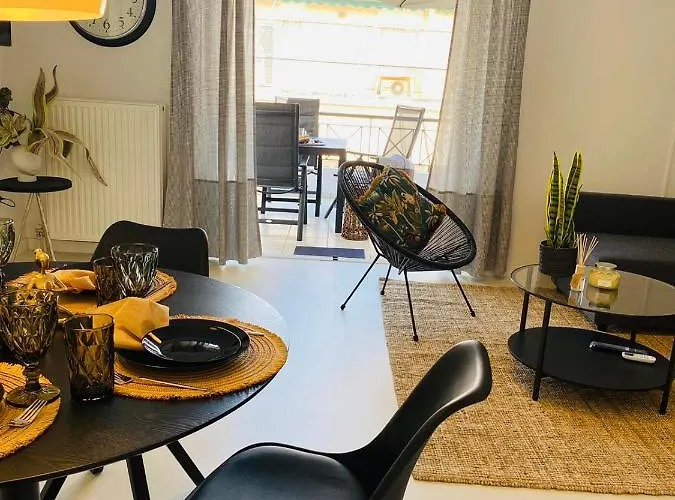 2 Bd Top Floor Aprt With Acropolis View Athens, Greece
