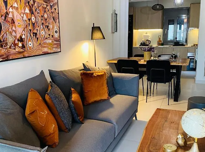 New 2Bd Aprt With Shared Rooftop Pool E2 Athen, Griechenland