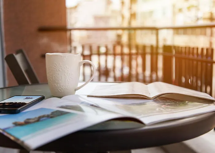 Mar25 By Smart Cozy Suites - In The Heart Of Athens - 9 Minutes From Metro - Available 24Hr, Ελλάδα