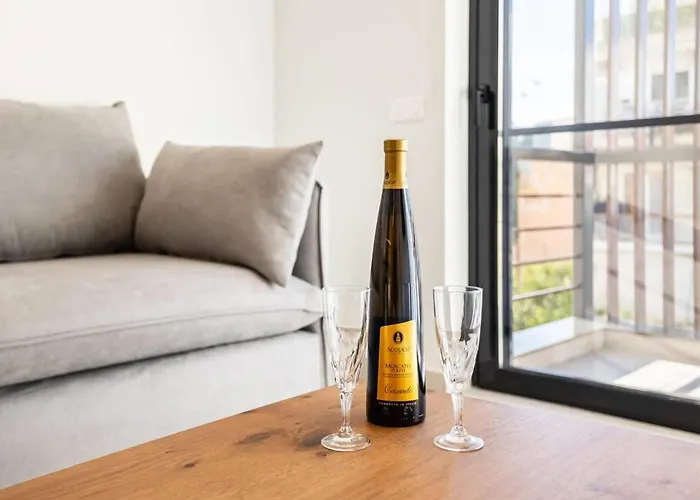 Athens Grec Suites - The Ultimate City Getaways In Dafni, Grecia