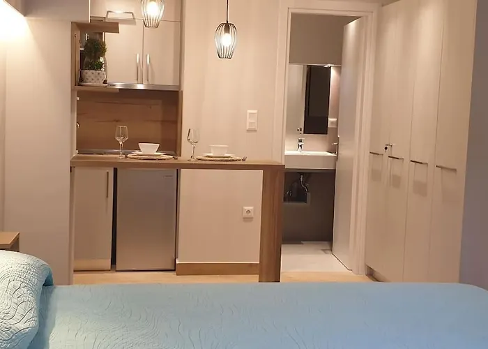 Stylish Studio Near Athens Hilton, Self Check-In!, Ελλάδα