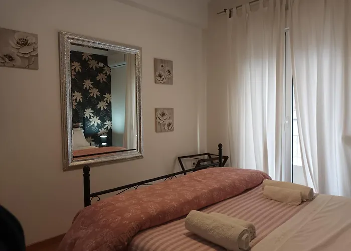 Stunning Apartment In The Heart Of Atene, Grecia
