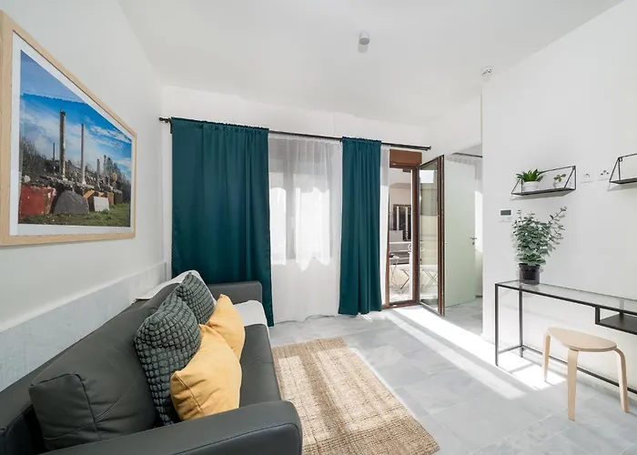 Apartamento Mooeve Exarchia Atenas, Grecia