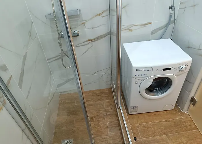 Athens Divine Apartment, Ελλάδα