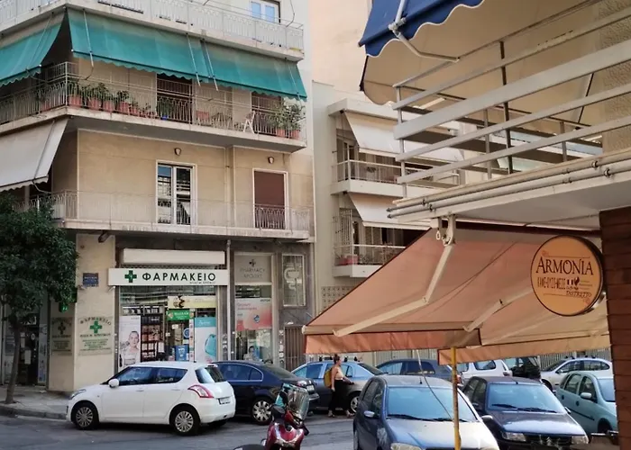 Vasia'S Cosy Apartment In Athens, "Pedion Tou Areos", Close To Center, Ελλάδα