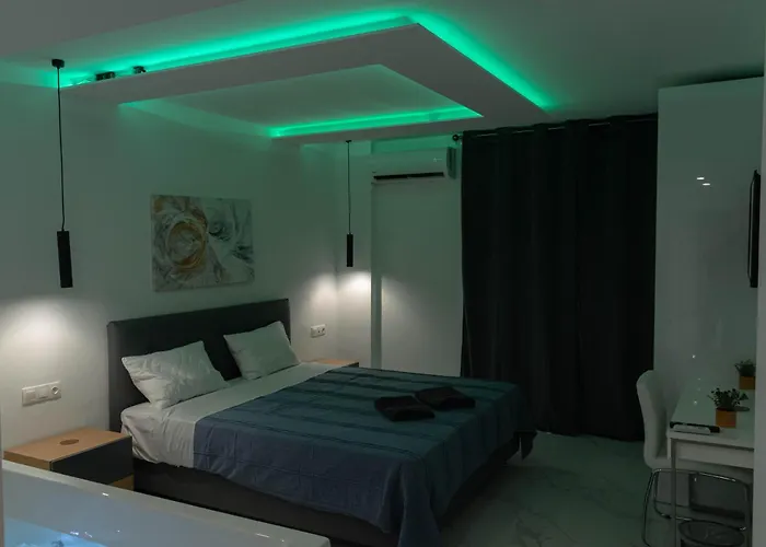 Athens Jacuzzi Apartment, Ελλάδα