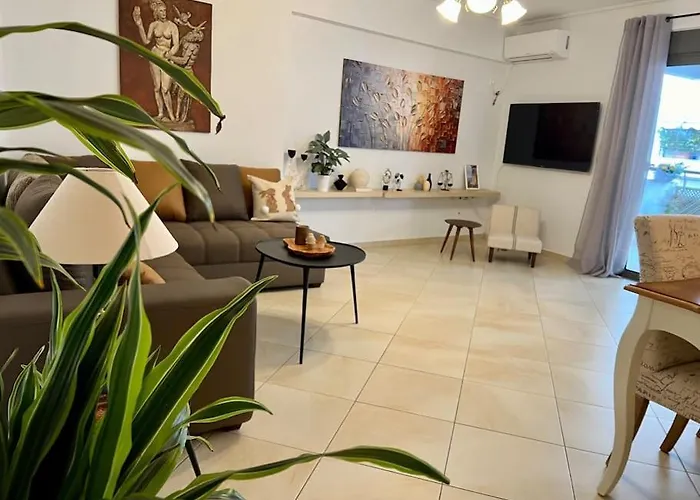 Elegant Apt 50Meters Close Acropolis Athens, Greece