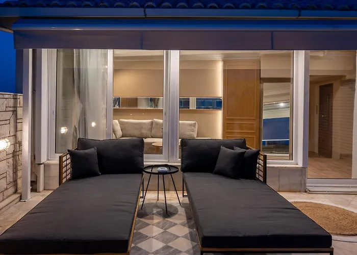 Noho Acropolis Suites X Elise , Olivia Athens, Greece