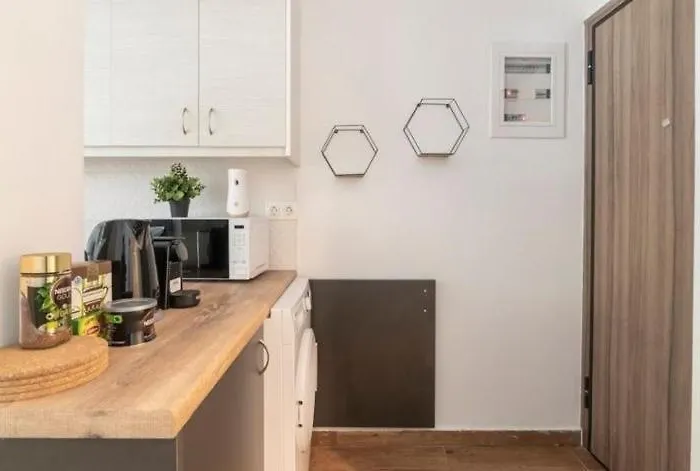 Home In Kolonaki- Close To Athen'S Center & Metro Station, Ελλάδα