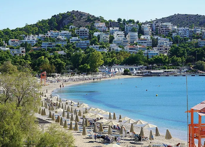 Garden Apartment With Bbq In The Athenian Riviera, Greece