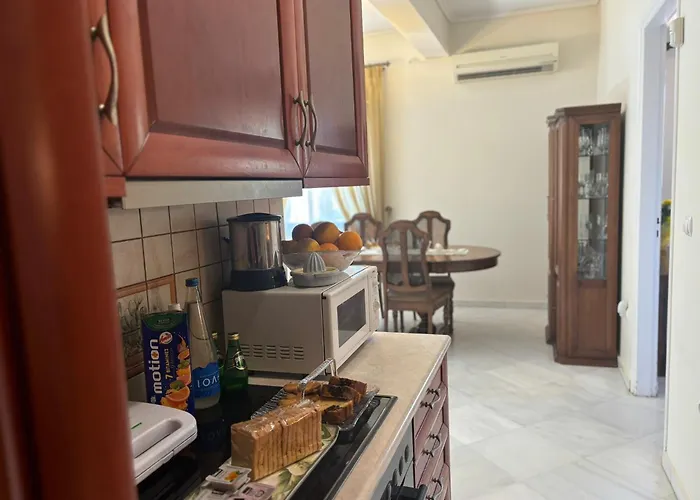 Maria'S Apartment Next To Alimos Metro Station Αθήνα, Ελλάδα