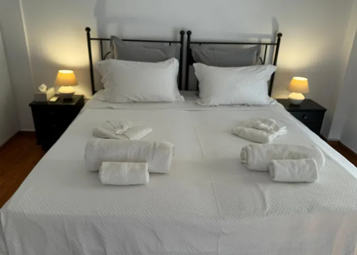 Elegant Penthouse 120Sqm With Large Veranda, 5 Min Walk To Ambelokipous Metro Station Αθήνα, Ελλάδα