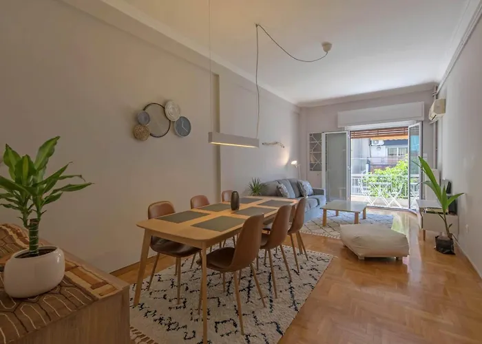 Empyrean Apartment Athens, Greece
