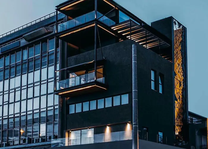 Earth Boutique Apartments Next To Stavros Niarchos Athen, Griechenland