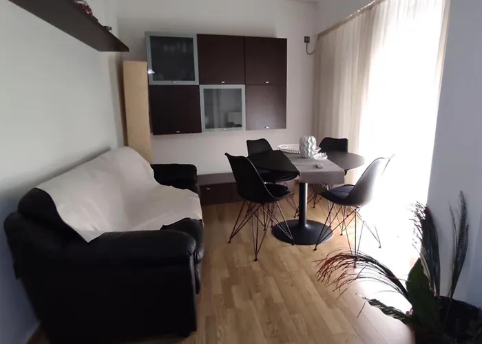 Cosy Apartment On Dragon Street Atenas, Grecia