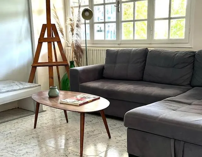 Comfort And Sunny Apartment, Marousi Oaka Stadium Neratziotissa Αθήνα, Ελλάδα