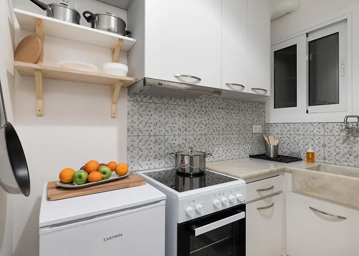 Peaceful Apartment In Neapoli, Exarcheia Αθήνα, Ελλάδα