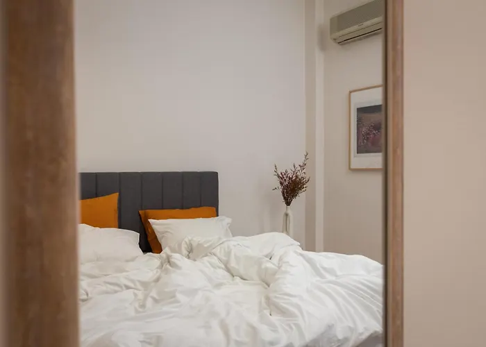 Peaceful Apartment in Neapoli, Exarcheia Athen, Griechenland