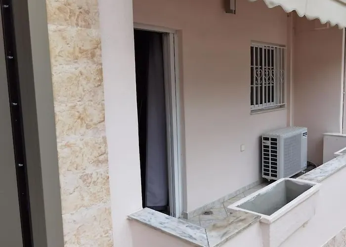 Comfy Apartment With Low Ceiling Attic Αθήνα, Ελλάδα