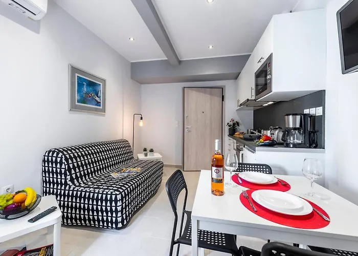 Athens Central-Opulent And Luxurious Suites-Balcony & Views Acropolis Hills, Grecia