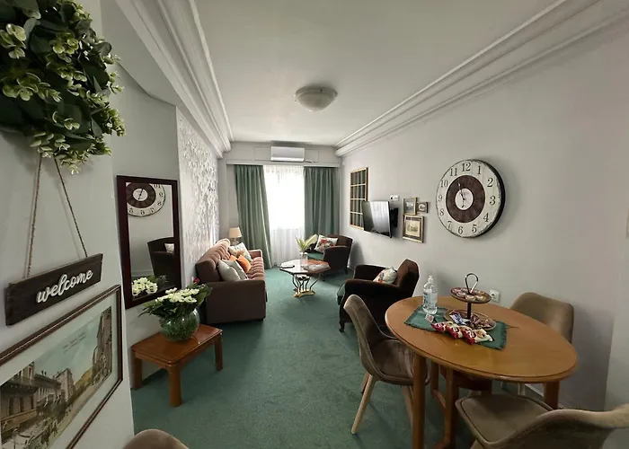 Pnoe D Athena Apartment, Greece