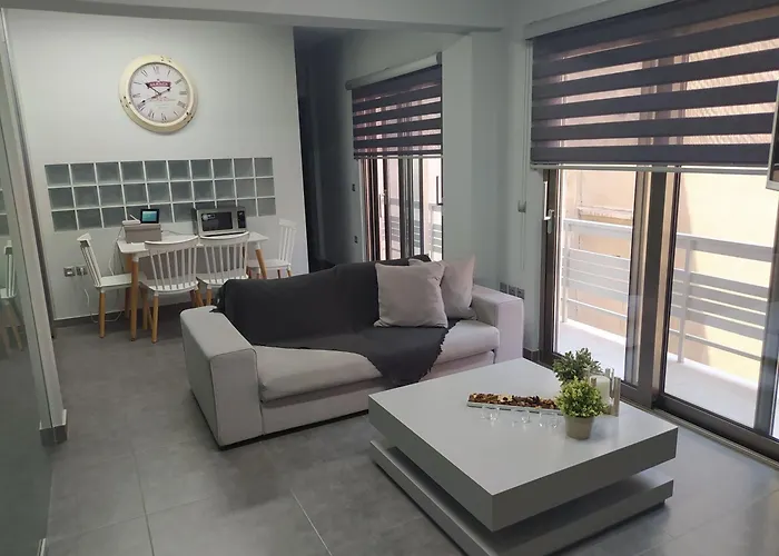 Academys Modern Apartments By Athens Urban Retreat, Grecia