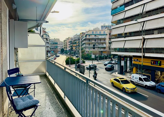 Modern Designer Home & Stylish Comfort Goudi Αθήνα, Ελλάδα