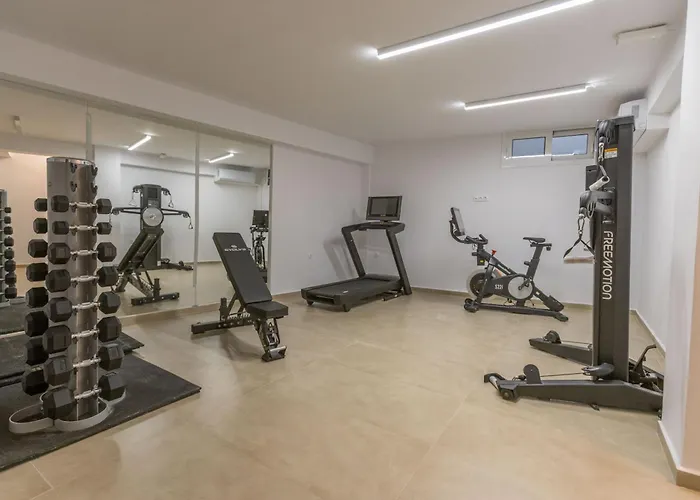 Raise Pagrati Serviced Apartments Афіни, Греція