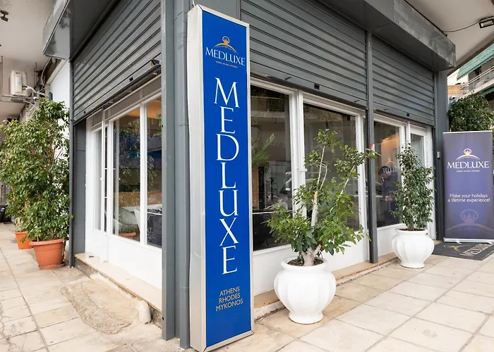 Medluxe Luxury Apartment ! Athens, Greece